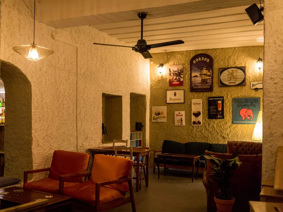 Outro Lado Interior